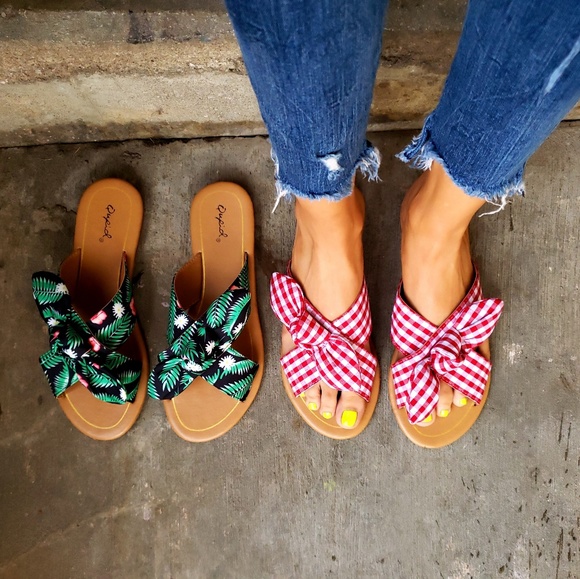 Shoes - 🚨SALE//The Effie// Red & White stripe Bow Sandals